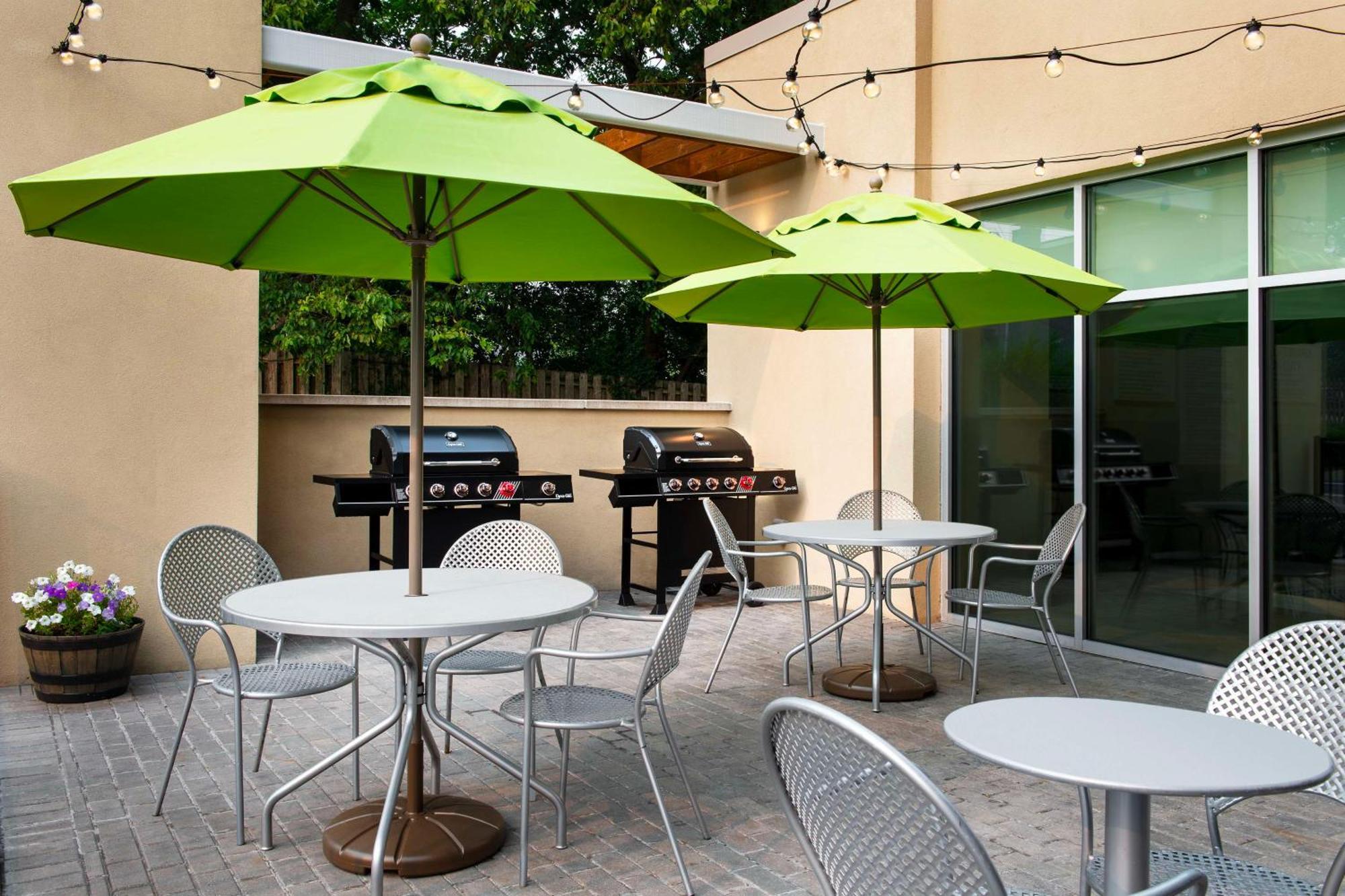 Home2 Suites By Hilton Lexington University / Medical Center Exterior foto